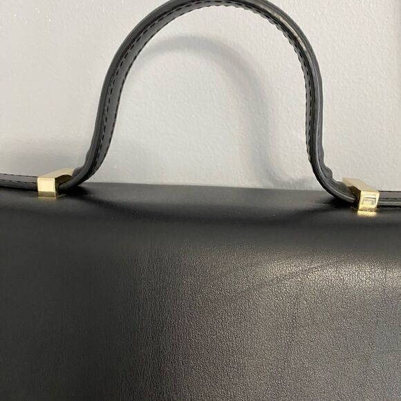 Kate Spate Shoulder Bag  - Picture 5 of 13